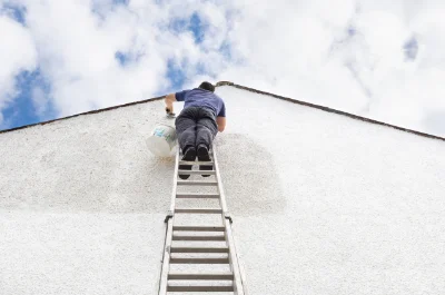 Peinture extérieure à Compertrix — façades et ravalement